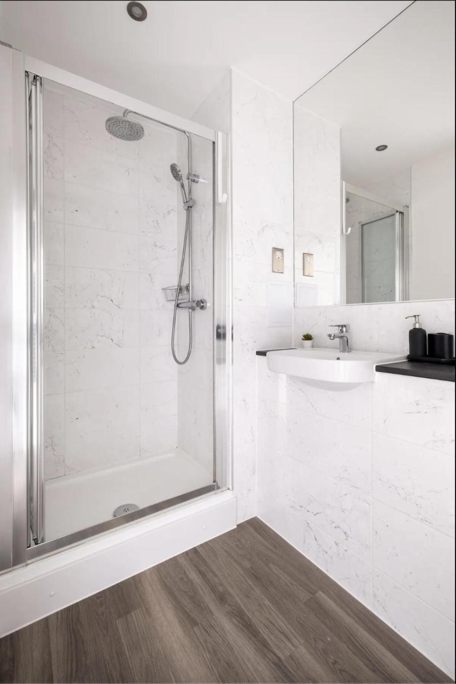 Scandi Style Flat In London With Private Terrace Extérieur photo